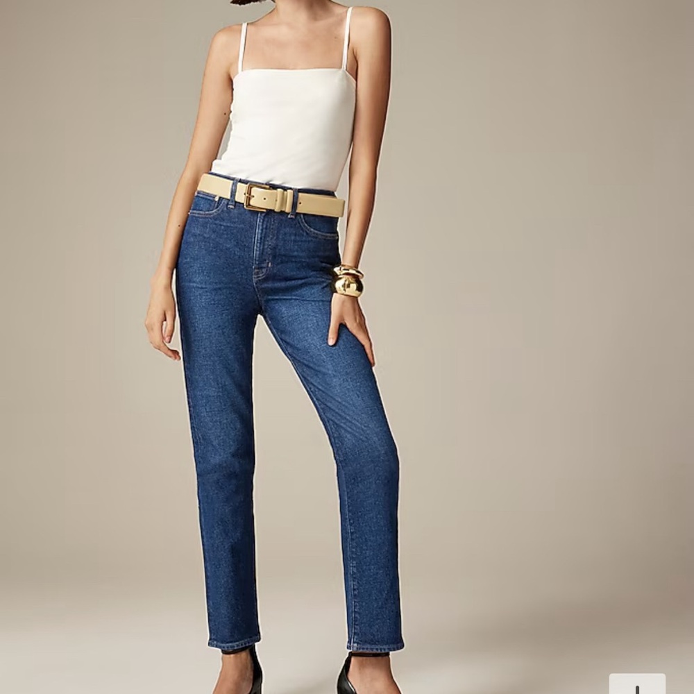EUC- JCREW Essential Straight Jean. Size 27.